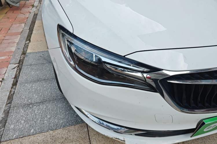 Used Buick Excelle GX 2018 18T Automatic Elite Model Right Front Headlight