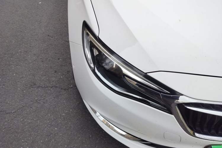 Used Buick Excelle GX 2018 18T Automatic Flagship Model Right Front Headlight