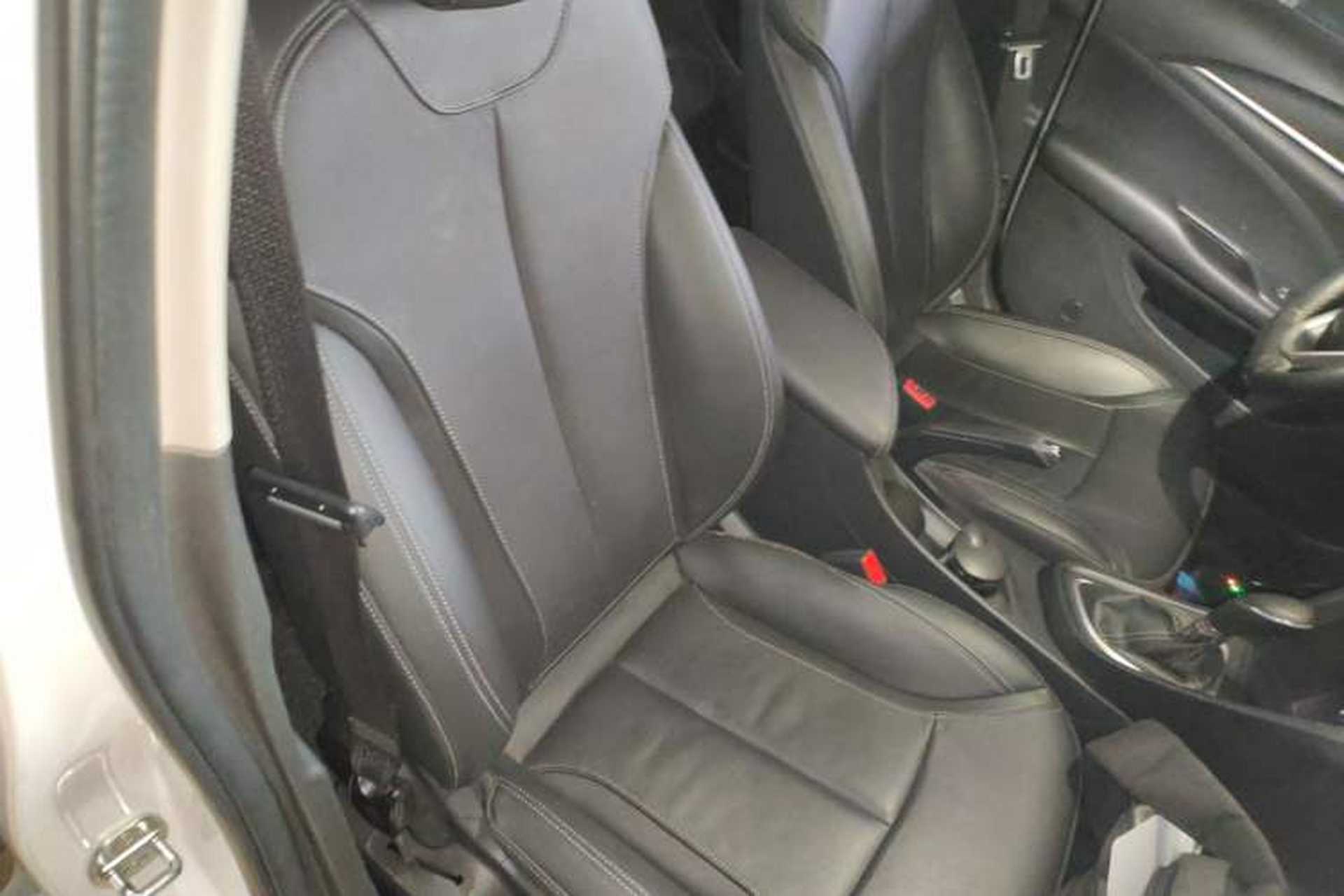 Used Buick Excelle GX 2018 18T Automatic Elite Model Right Front Seat