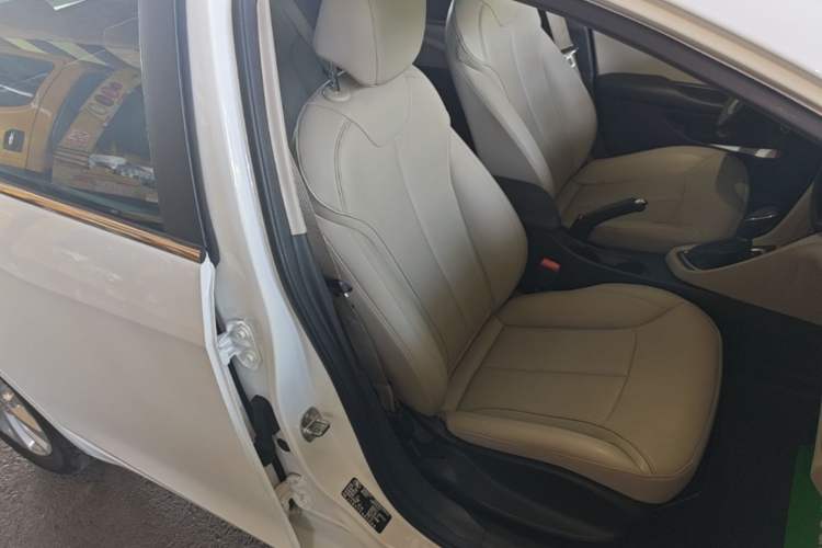 Used Buick Excelle GX 2018 15T Dual-Clutch Elite Model Right Front Seat