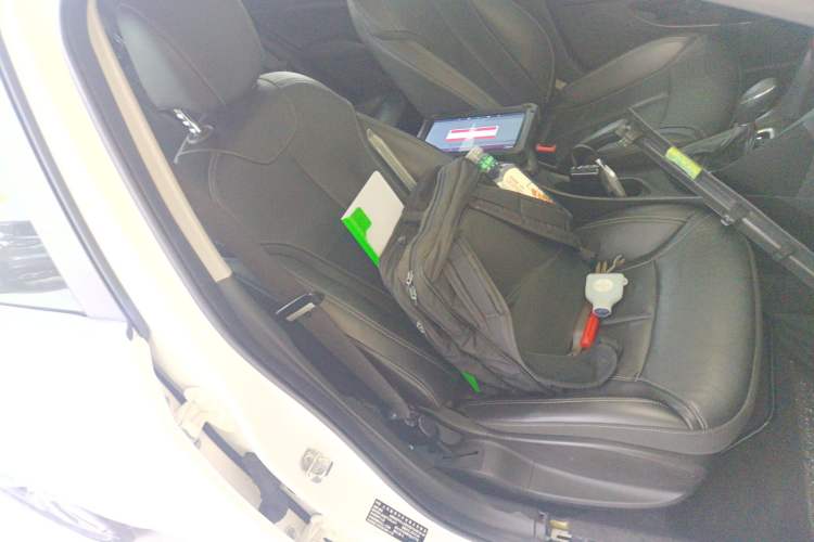 Used Buick Excelle GX 2018 18T Automatic Elite Model Right Front Seat