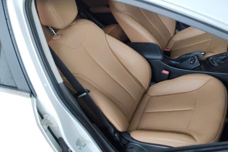 Used Buick Excelle GX 2018 18T Automatic Flagship Model Right Front Seat