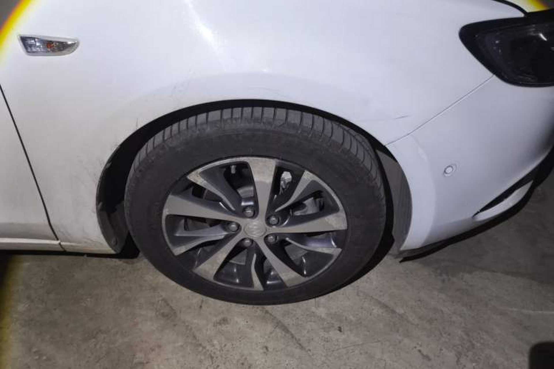 Used Buick Excelle GX 2018 18T Automatic Elite Model Right Front Wheel Hub