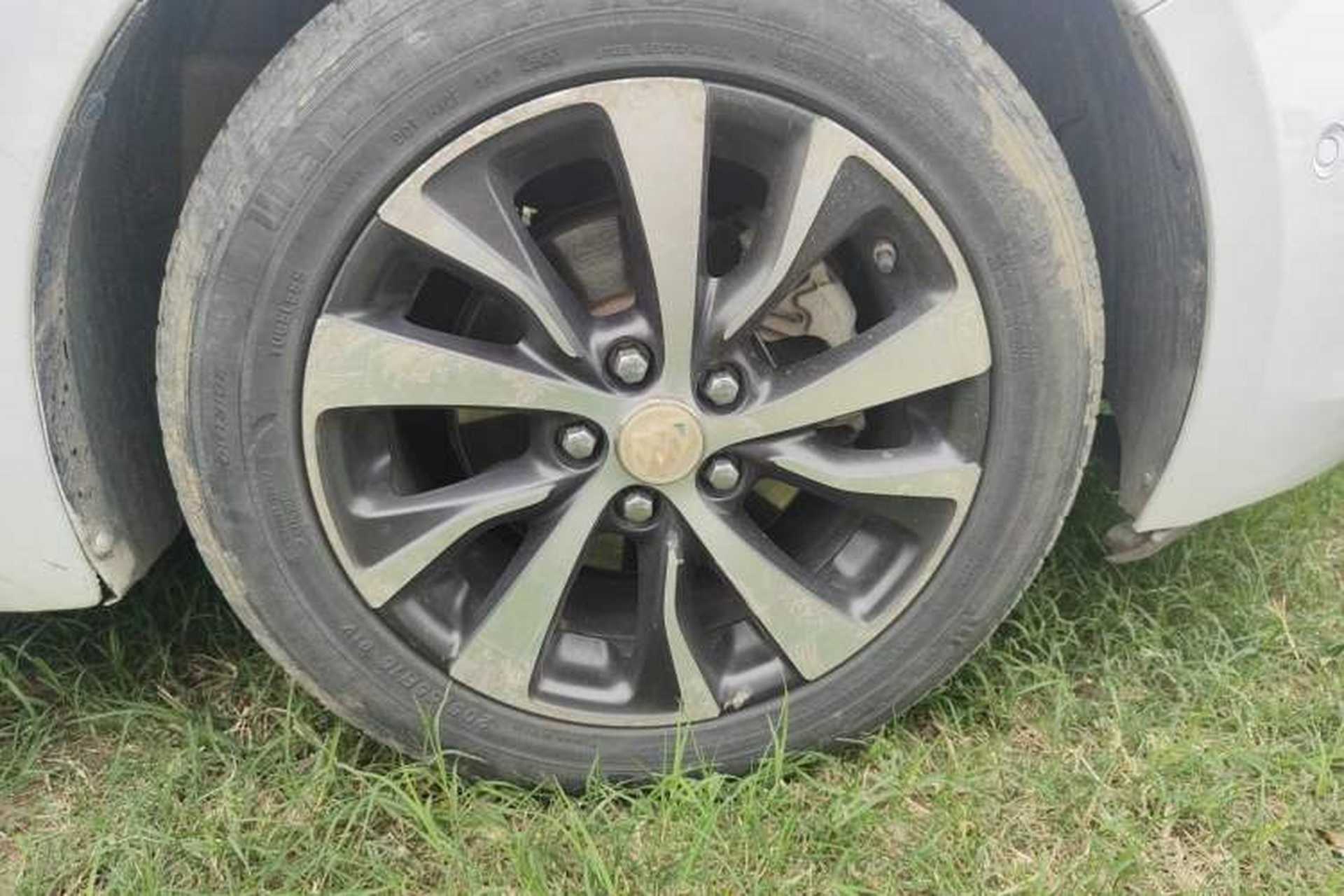 Used Buick Excelle GX 2018 18T Automatic Flagship Model Right Front Wheel Hub