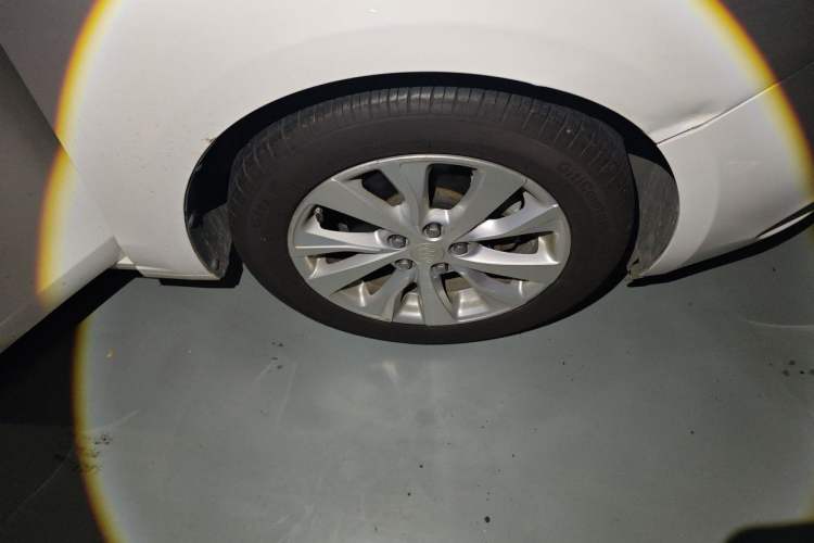 Used Buick Excelle GX 2018 15T Dual-Clutch Elite Model Right Front Wheel Hub