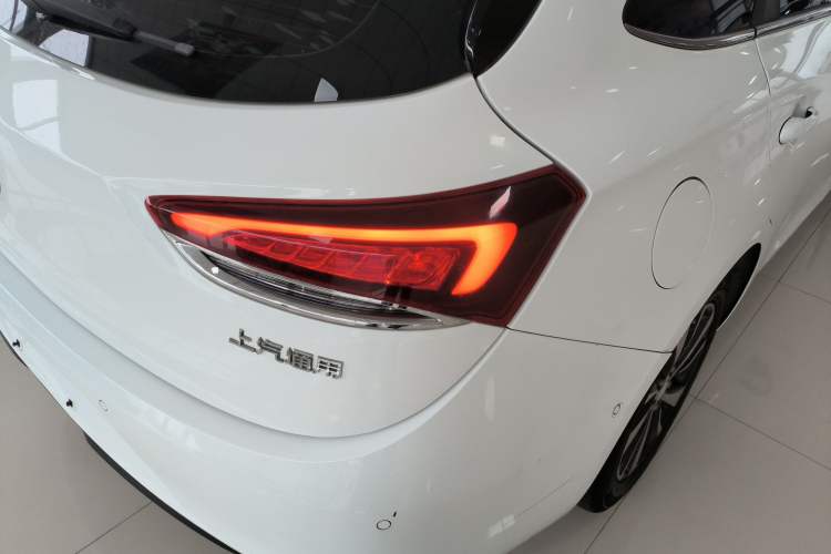 Used Buick Excelle GX 2018 18T Automatic Elite Model Right Rear Taillight