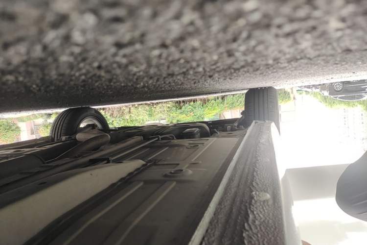 Used Buick Excelle GX 2018 18T Automatic Elite Model Right Side Sill