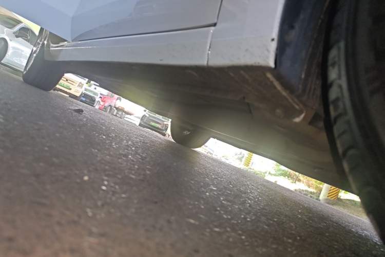 Used Buick Excelle GX 2018 15T Dual-Clutch Elite Model Right Side Sill