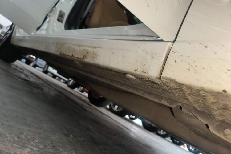 Used Buick Excelle GX 2018 18T Automatic Flagship Model Right Side Sill