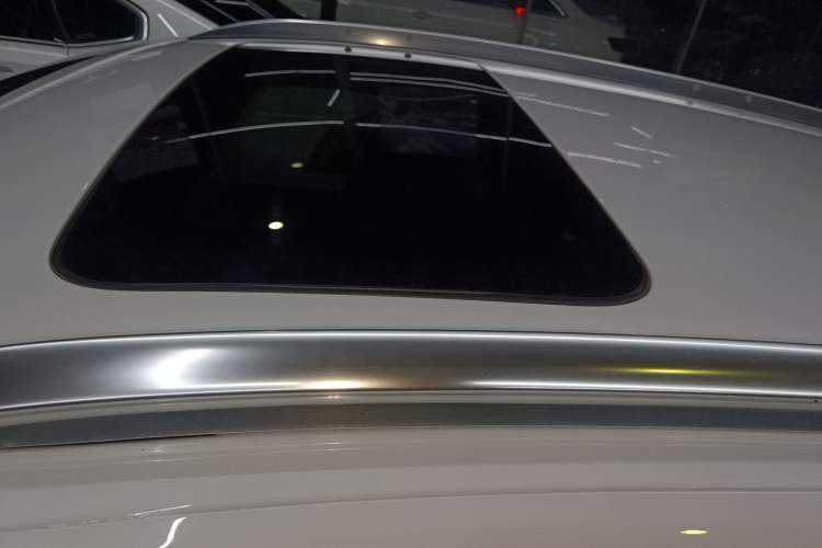 Used Buick Excelle GX 2018 18T Automatic Flagship Model Roof