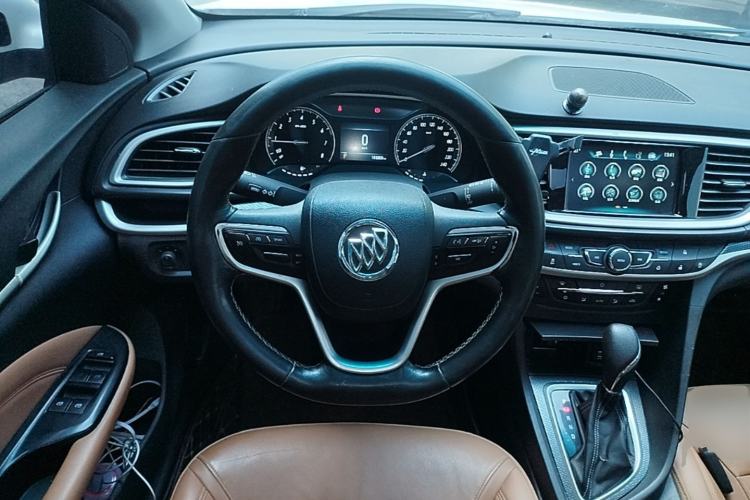 Used Buick Excelle GX 2018 18T Automatic Flagship Model Steering Wheel