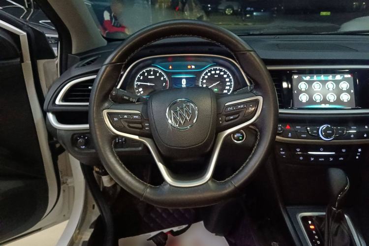 Used Buick Excelle GX 2018 18T Automatic Flagship Model Steering Wheel
