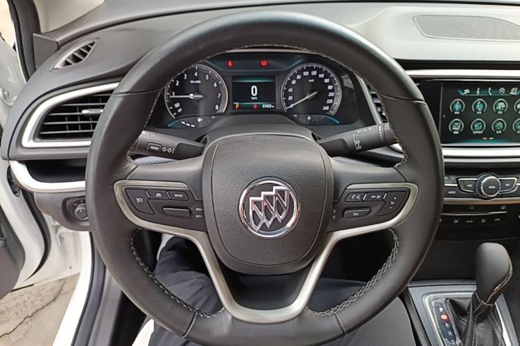 Used Buick Excelle GX 2018 18T Automatic Flagship Model Steering Wheel