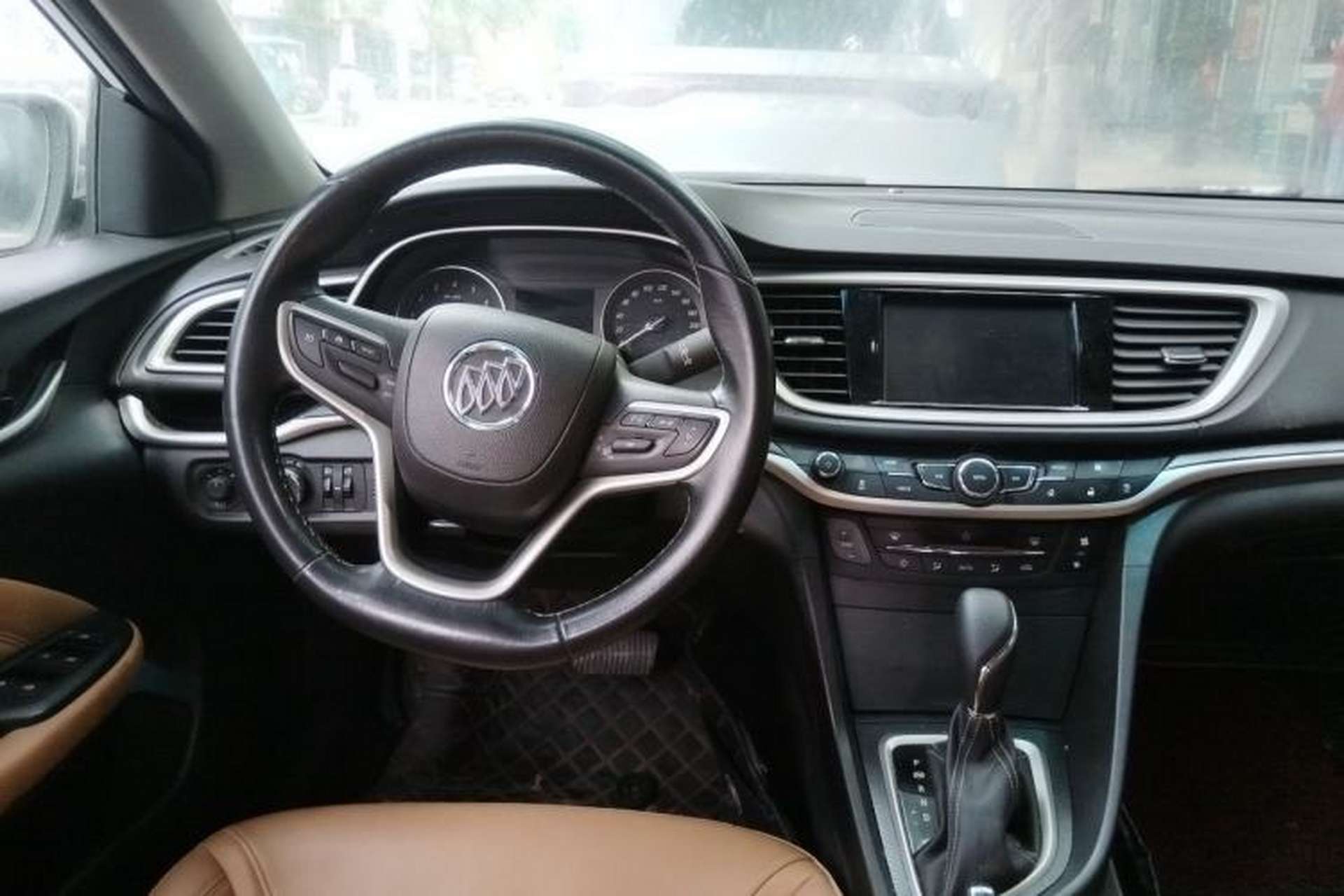 Used Buick Excelle GX 2018 18T Automatic Flagship Model Steering Wheel