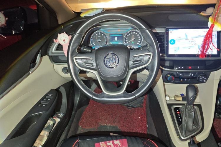 Used Buick Excelle GX 2018 15T Dual-Clutch Elite Model Steering Wheel