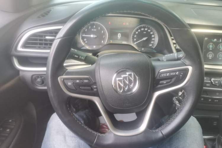 Used Buick Excelle GX 2018 18T Automatic Elite Model Steering Wheel