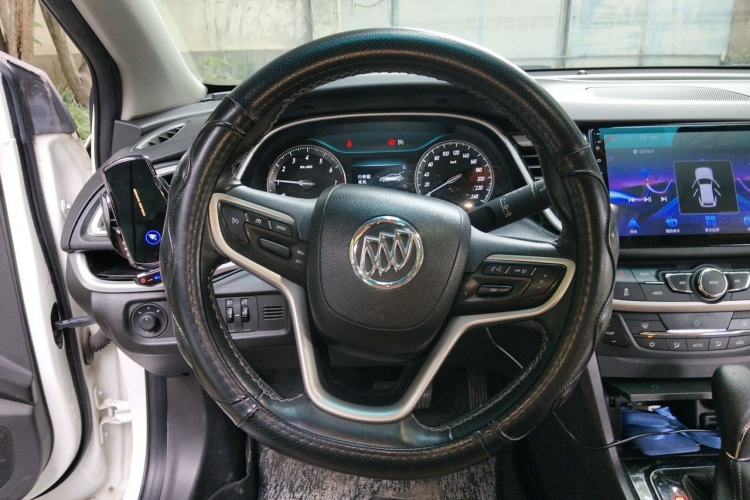 Used Buick Excelle GX 2018 18T Automatic Flagship Model Steering Wheel