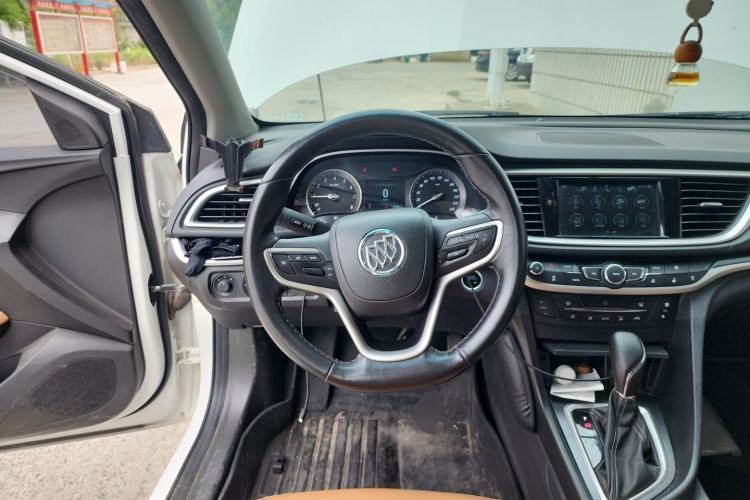Used Buick Excelle GX 2018 18T Automatic Flagship Model Steering Wheel