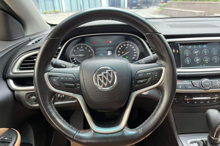 Used Buick Excelle GX 2018 18T Automatic Flagship Model Steering Wheel