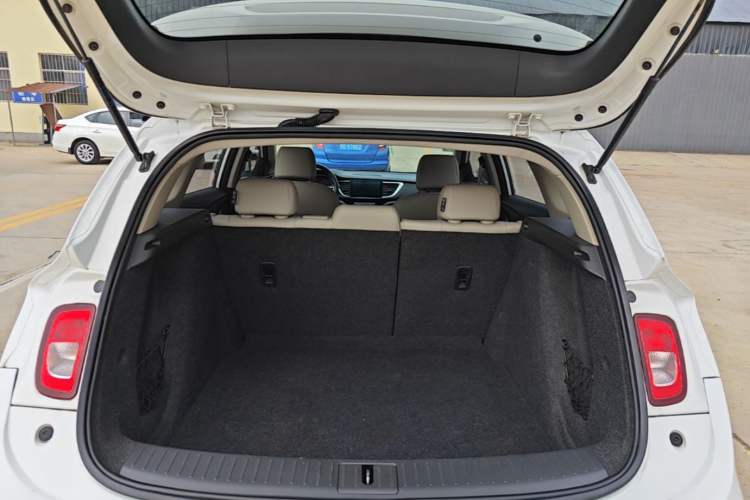 Used Buick Excelle GX 2018 15T Dual-Clutch Elite Model Trunk