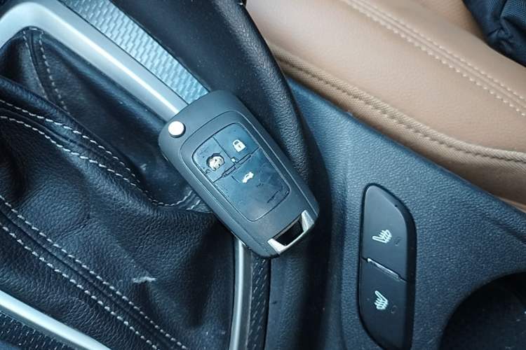 Used Buick Excelle GX 2018 18T Automatic Flagship Model Vehicle Key