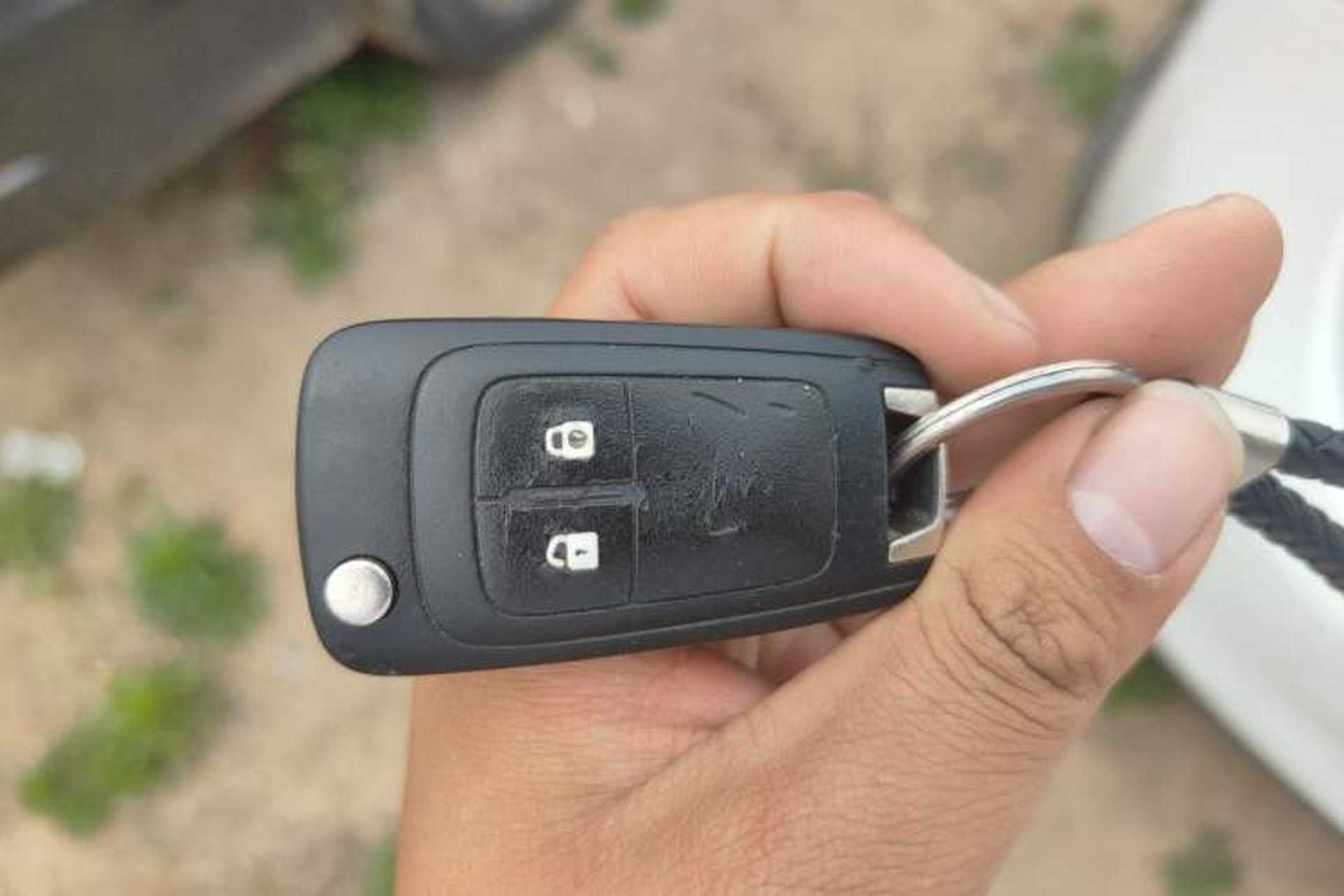 Used Buick Excelle GX 2018 18T Automatic Flagship Model Vehicle Key