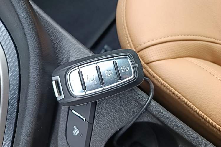 Used Buick Excelle GX 2018 18T Automatic Flagship Model Vehicle Key