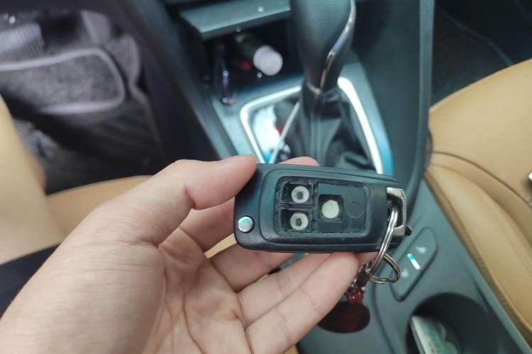 Used Buick Excelle GX 2018 18T Automatic Flagship Model Vehicle Key