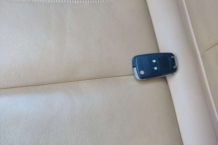 Used Buick Excelle GX 2018 18T Automatic Flagship Model Vehicle Key