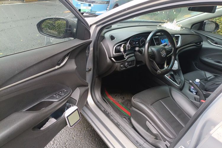 Used Buick Excelle GX 2018 18T Automatic Elite Model Driver Seat
