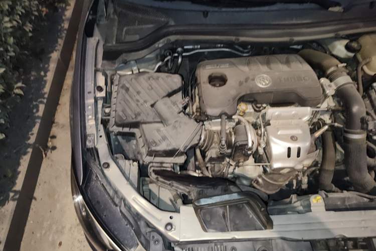 Used Buick Excelle GX 2018 18T Automatic Elite Model Engine Bay Right