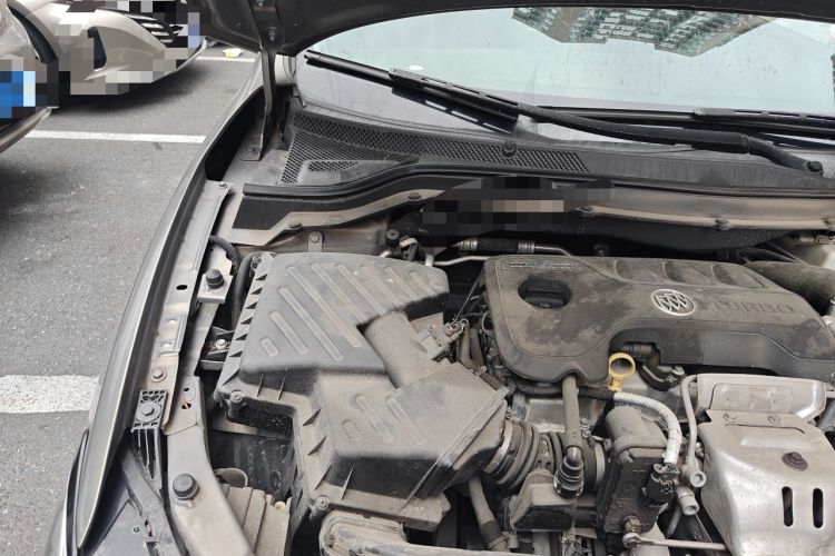 Used Buick Excelle GX 2018 18T Automatic Elite Model Engine Bay Right