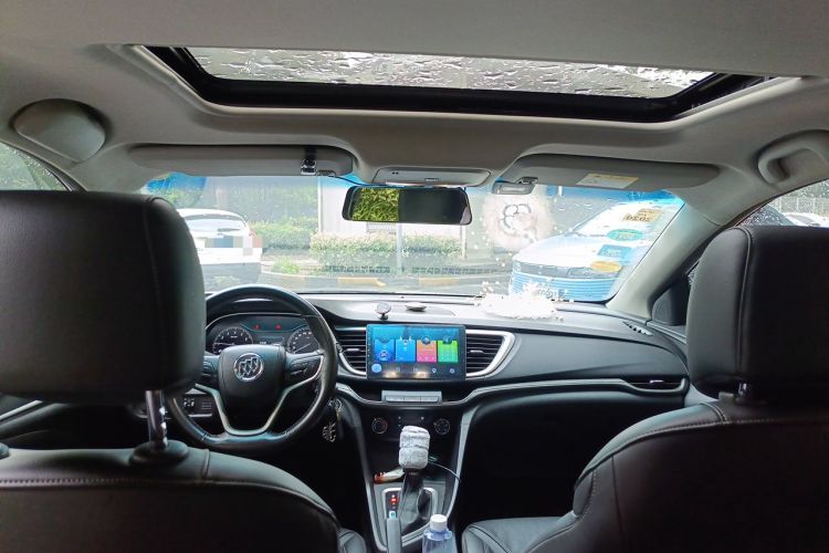 Used Buick Excelle GX 2018 18T Automatic Elite Model Headliner