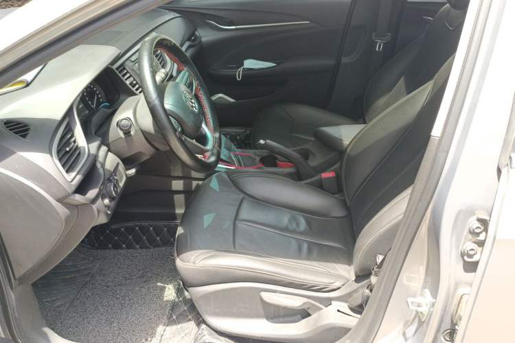 Used Buick Excelle GX 2018 18T Automatic Elite Model Left Front Seat