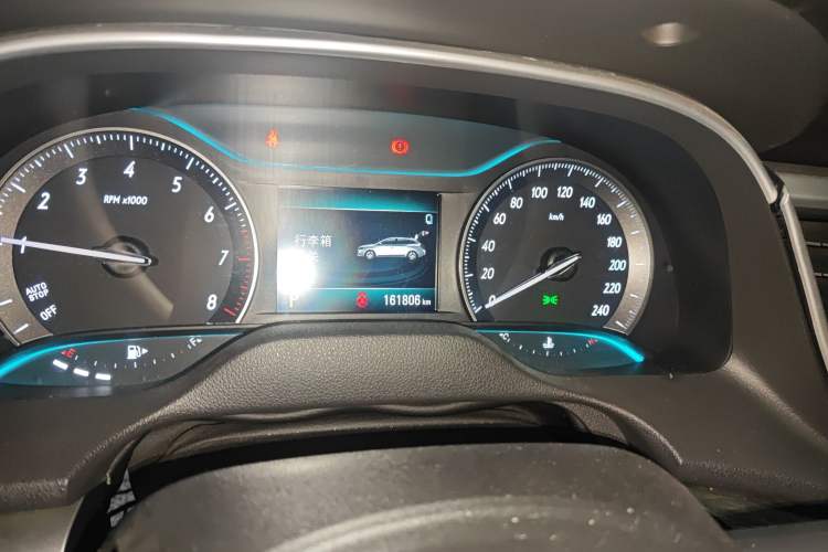 Used Buick Excelle GX 2018 18T Automatic Elite Model Odometer Close Up