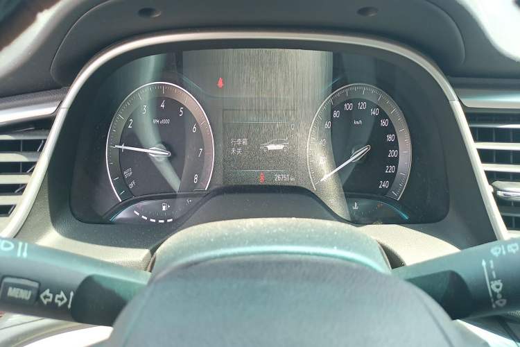Used Buick Excelle GX 2018 15T Manual Elite Model Odometer Close Up