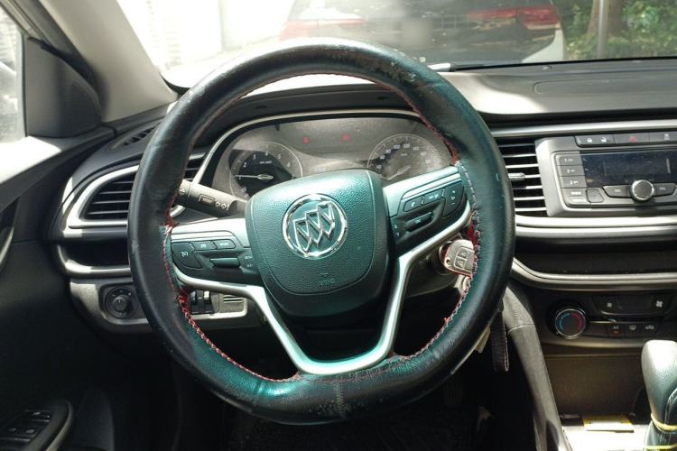 Used Buick Excelle GX 2018 18T Automatic Elite Model Steering Wheel