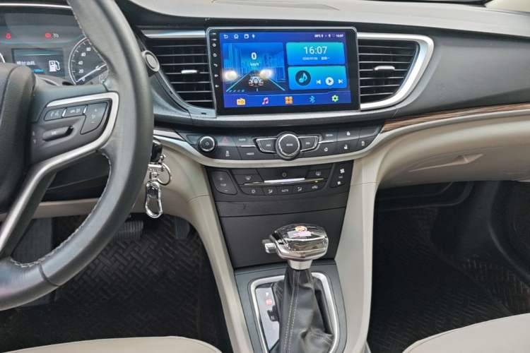 Used Buick Excelle GX 2019 15T Dual-Clutch Connected Elite Version China V Standard Audio And AC Panel