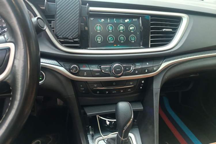 Used Buick Excelle GX 2019 18T Automatic Connected Flagship Version China VI Standard Audio And AC Panel