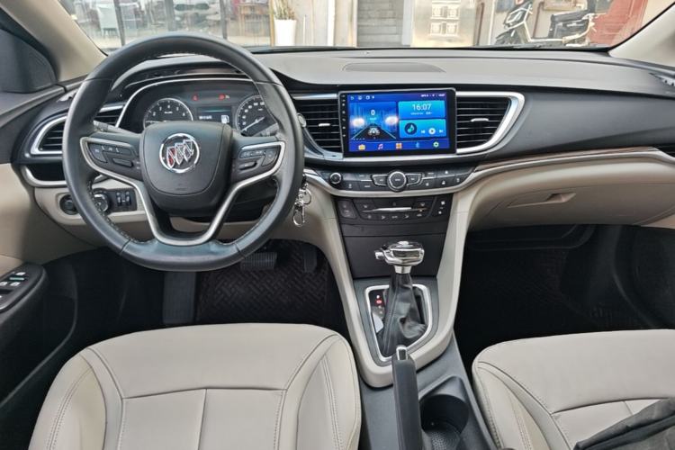 Used Buick Excelle GX 2019 15T Dual-Clutch Connected Elite Version China V Standard Center Console