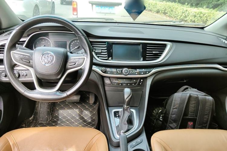Used Buick Excelle GX 2019 18T Automatic Connected Flagship Version China V Standard Center Console