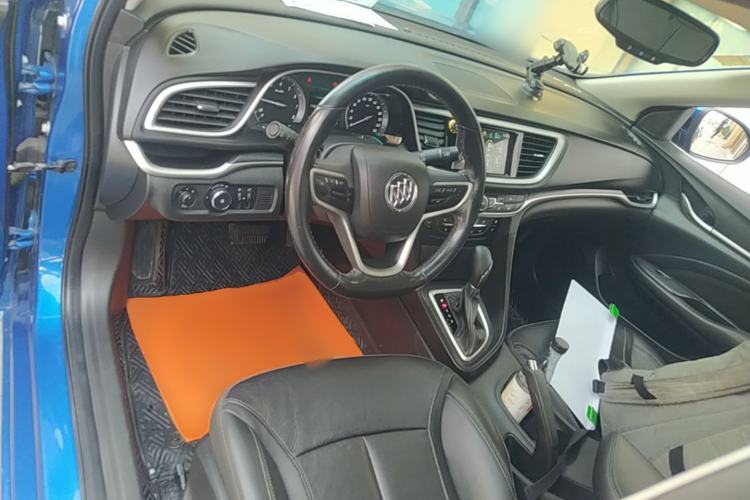 Used Buick Excelle GX 2019 18T Automatic Connected Elite Model China V Standard Center Console