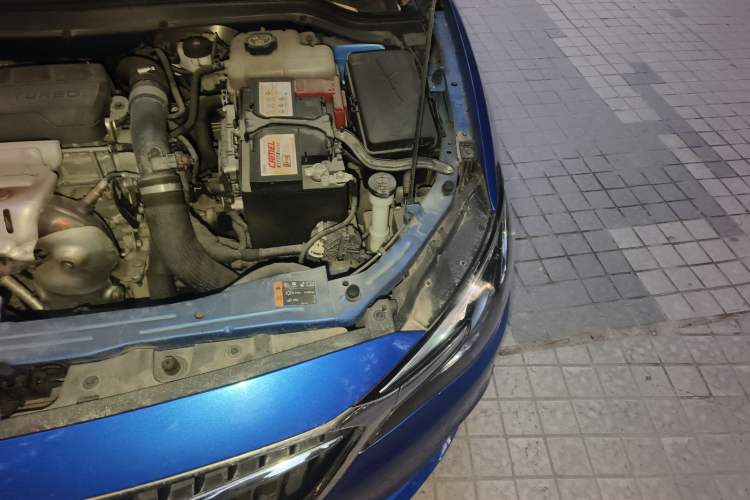 Used Buick Excelle GX 2019 18T Automatic Connected Elite Model China V Standard Engine Bay Left