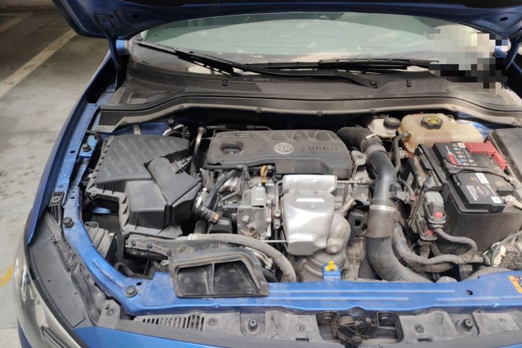 Used Buick Excelle GX 2019 18T Automatic Connected Elite Model China VI Standard Engine Bay Right