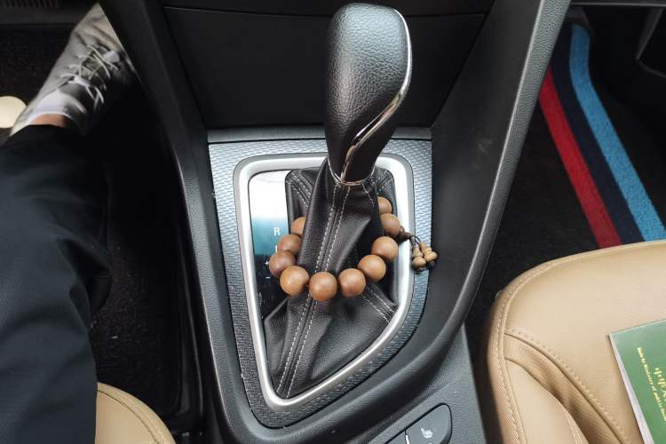 Used Buick Excelle GX 2019 18T Automatic Connected Flagship Version China VI Standard Gear Lever