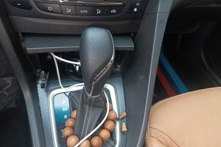 Used Buick Excelle GX 2019 18T Automatic Connected Flagship Version China VI Standard Gear Lever