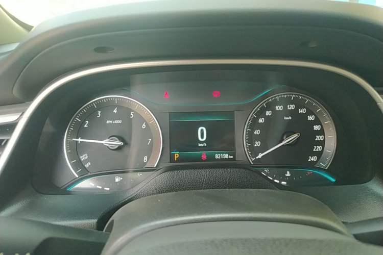 Used Buick Excelle GX 2019 18T Automatic Connected Elite Model China V Standard Instrument Cluster