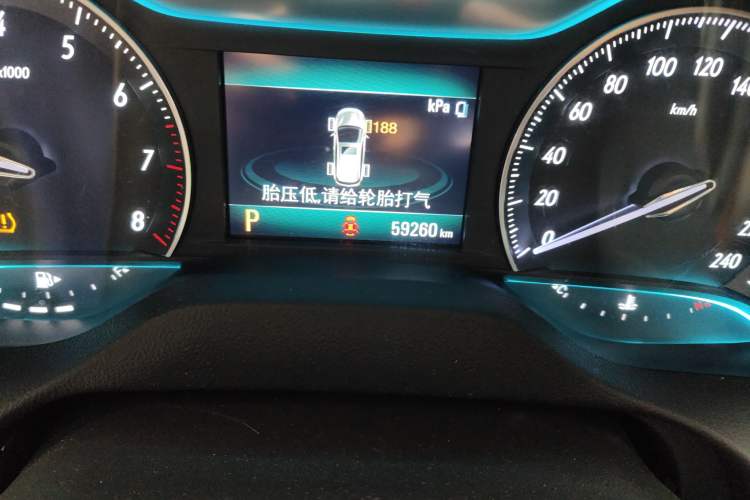 Used Buick Excelle GX 2019 18T Automatic Connected Elite Model China VI Standard Odometer Close Up