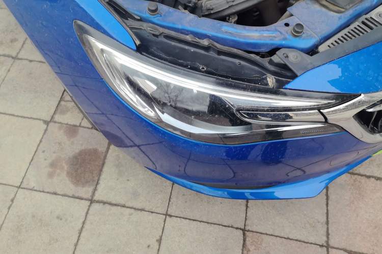 Used Buick Excelle GX 2019 18T Automatic Connected Elite Model China VI Standard Right Front Headlight