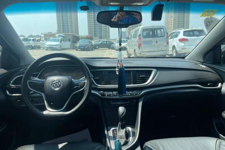 Used Buick Excelle GX 2019 18T Automatic Connected Elite Model China VI Standard Interior 2